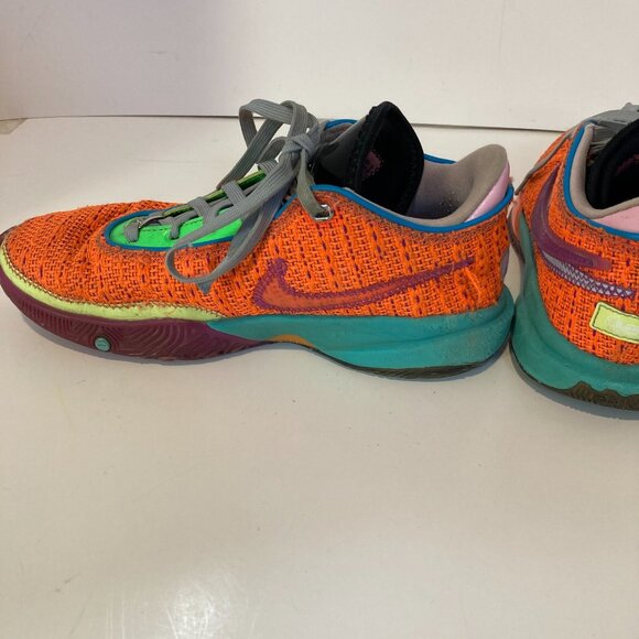 Nike Lebron XX 20 Orange Sneakers, Size 6Y DQ8651-800 - Picture 6 of 16